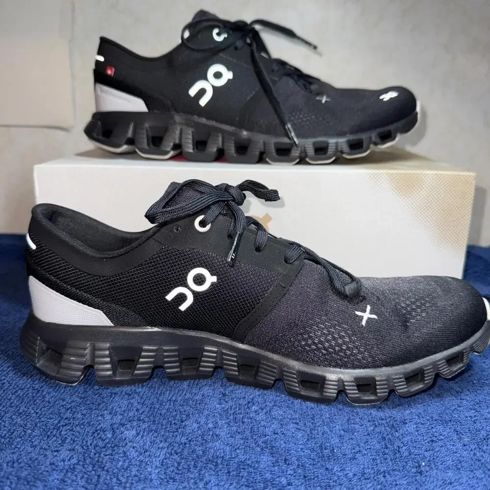 On Men's Cloud X 3 Sneakers, All Black - Size 7 Medium US Work Active Gorpcore
